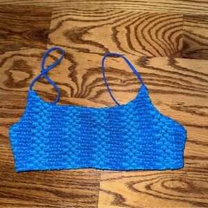 BRAND NEW triangl top